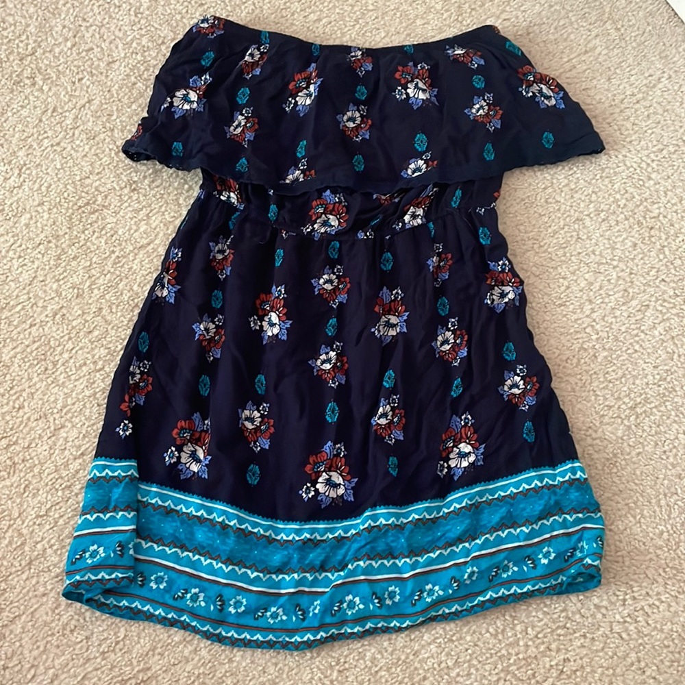 Forever 21 Strapless Flowery Dress